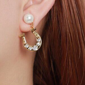 Miu Miu U-shaped pearl earrings